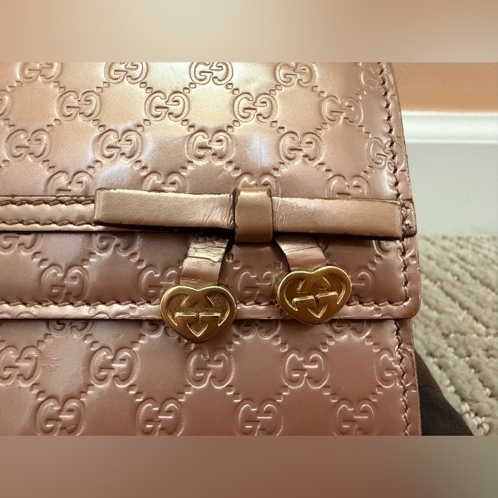 SOLD
Gucci Authentic Micro GG Gucciisma Candy Shine Wallet - Picture 3 of 16